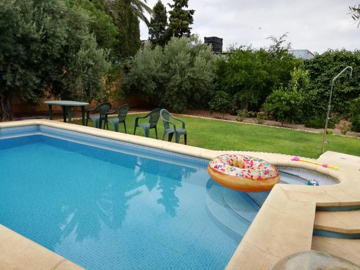 Chalet Con Piscina En 尼哈尔 外观 照片